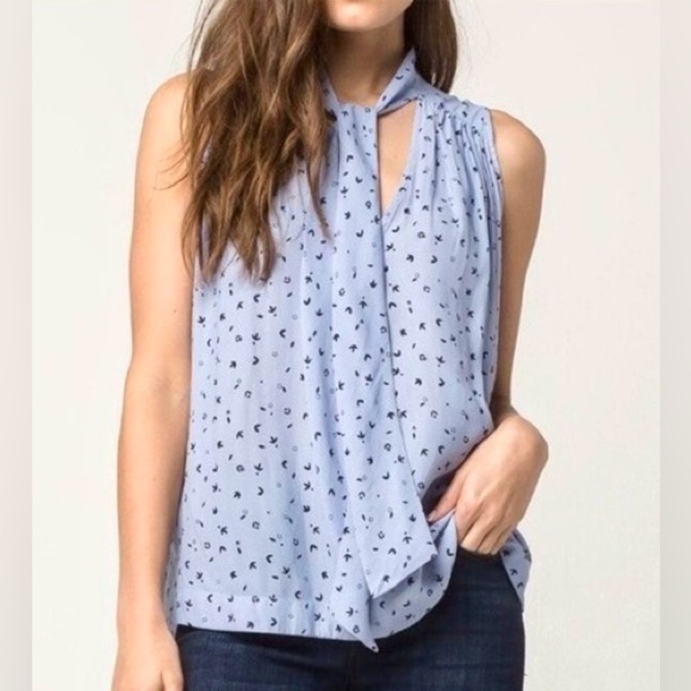 Free People Floral Sleeveless V-neck Tie Front Blue Top Blouse women’s size L